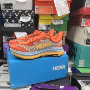 Hoka shoe pallet
