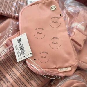 Lululemon bags/purses